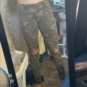 Camo pants